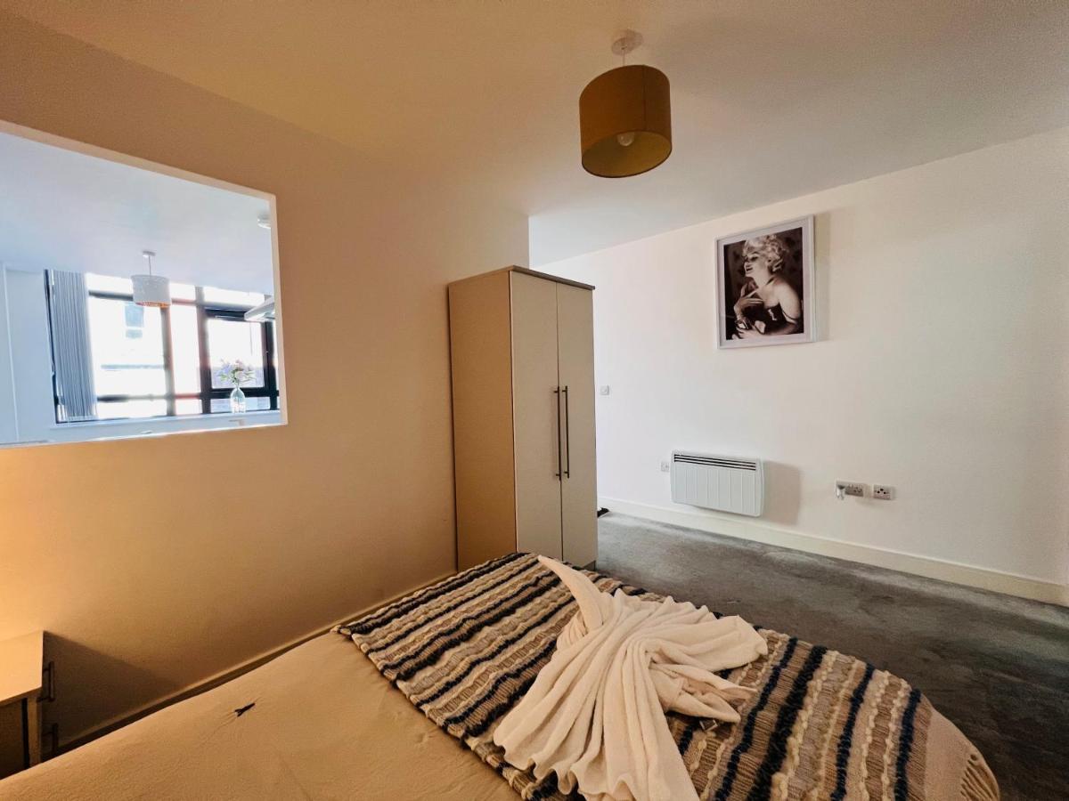 Cotton Apartment Chinatown Central Stay バーミンガム エクステリア 写真